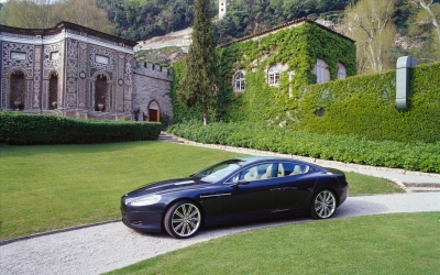 Aston-Martin_002005.jpg