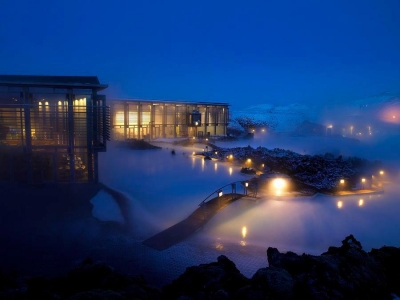 冰岛Blue Lagoon温泉.jpg
